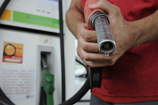 Governo anuncia novo aumento nos combustíveis
