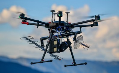 Radar montado em drone monitora o crescimento da cana-de-açúcar