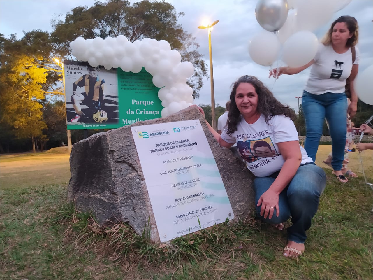 Parque da Criança ganha placa com nome do garoto Murilo Soares Rodrigues