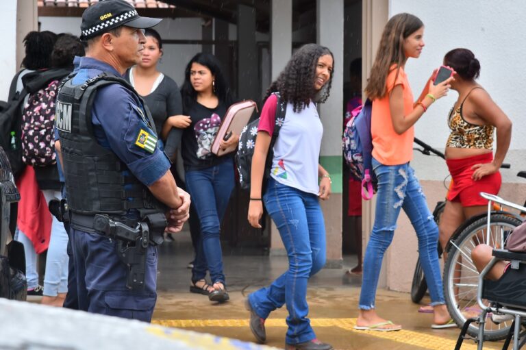 Guarda Civil reforça patrulhamento escolar em Aparecida de Goiânia
