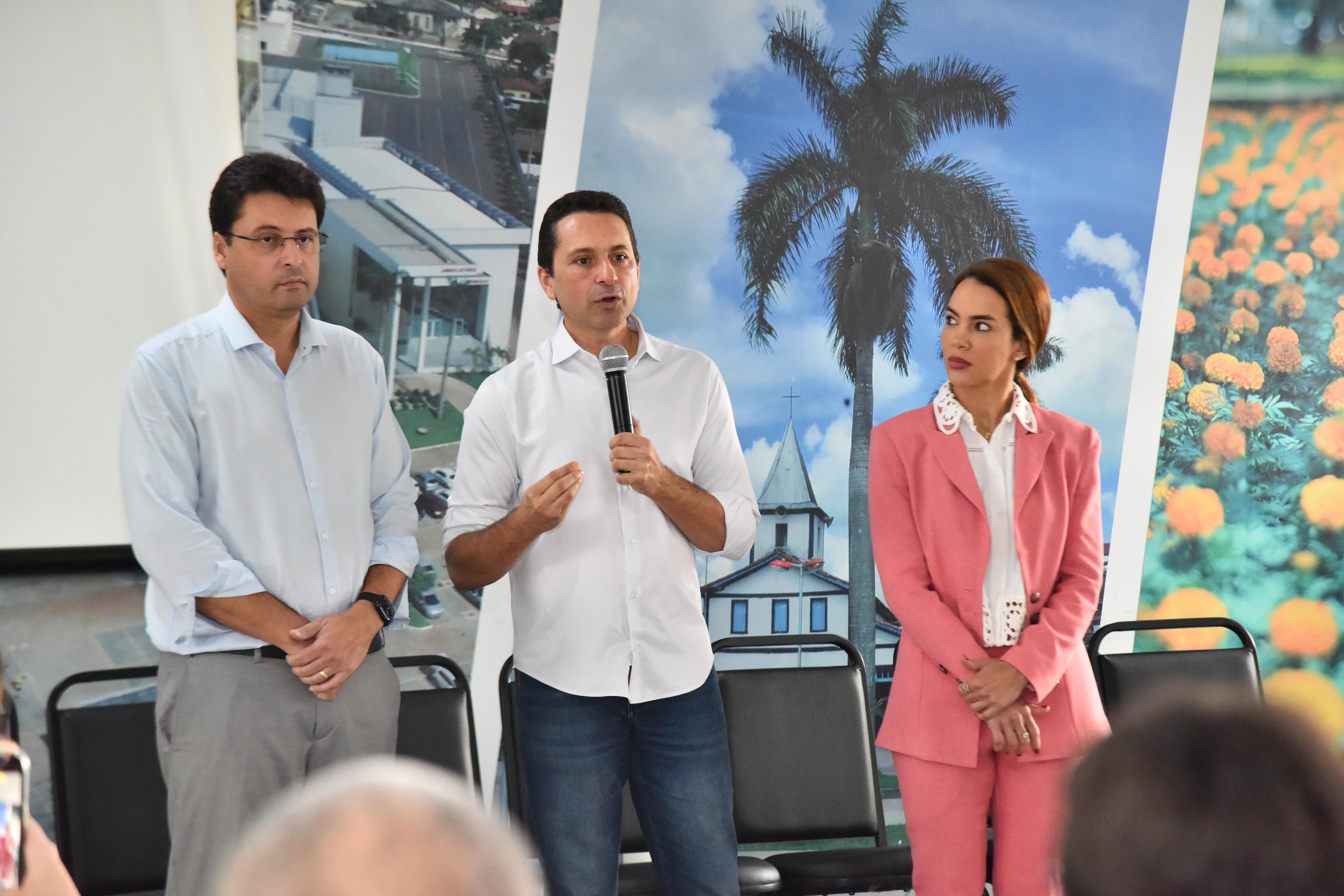 Imagem destacada do post: Vilela acerta com Governo Lula 768 apartamentos em Aparecida